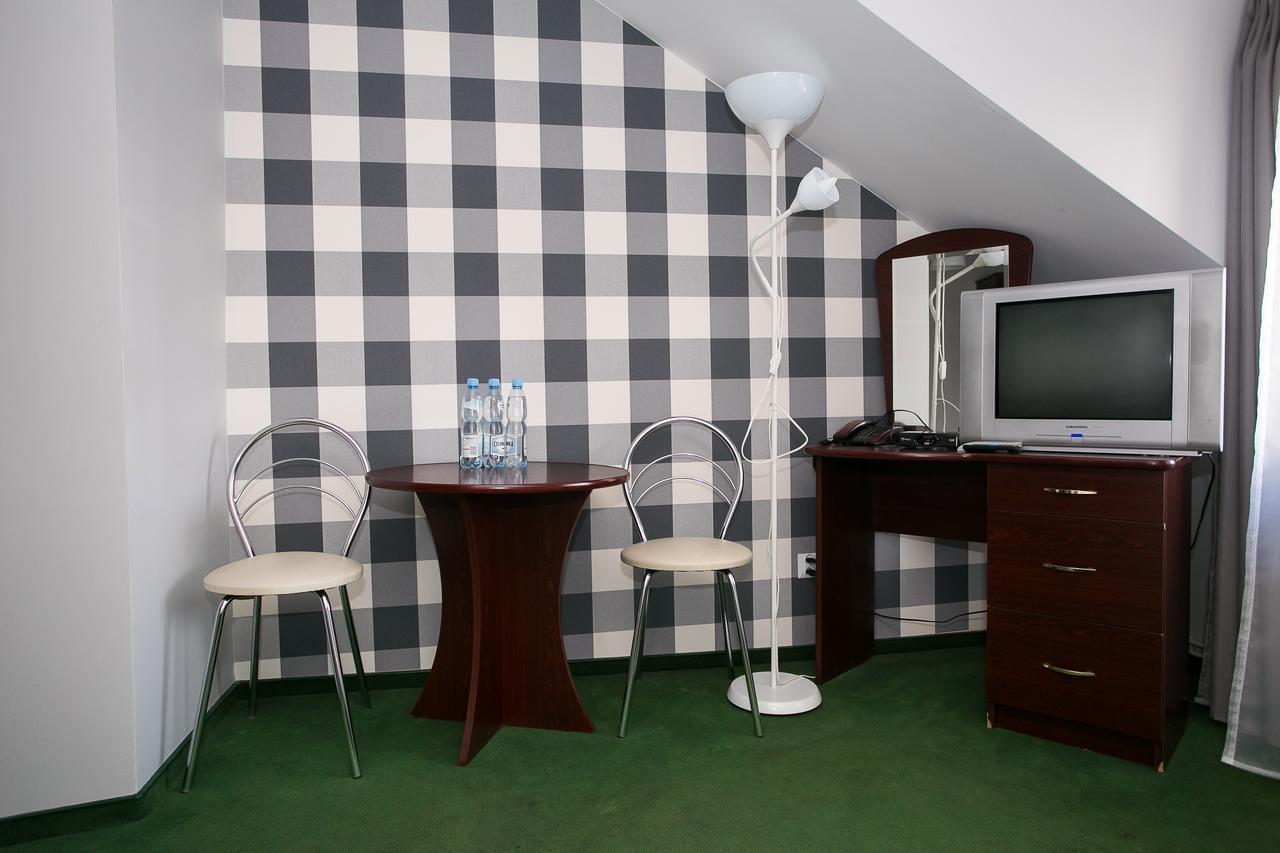 Labirynt Hotell Łomża Eksteriør bilde