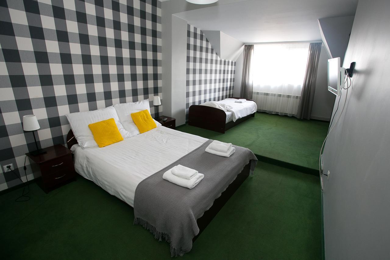 Labirynt Hotell Łomża Eksteriør bilde