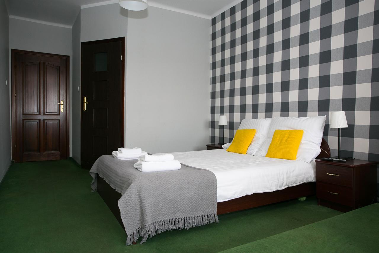 Labirynt Hotell Łomża Eksteriør bilde